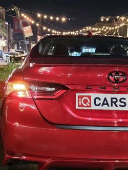 تۆیۆتا کامری